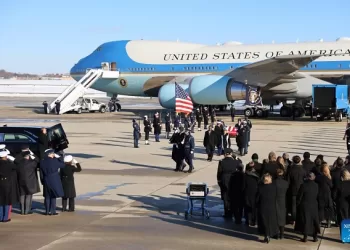 Jimmy Carter’s body arrives at Capitol