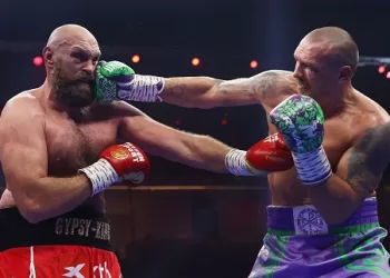 Fury retires after loss to Usyk