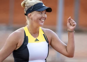 Tauson wins Auckland title