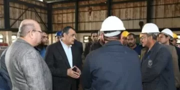 Military production min.: regular follow up on production processes essential for development