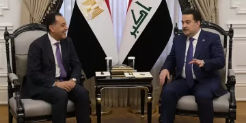 Egyptian, Iraqi PMs hold expanded talks