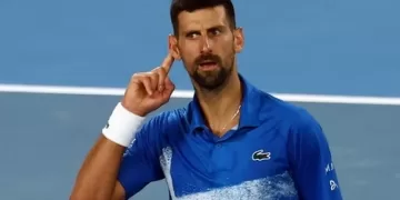 Djokovic vows to chase more slams