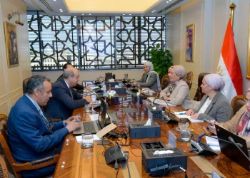 Environment, civil aviation ministers discuss co-operation on climate change, ecotourism