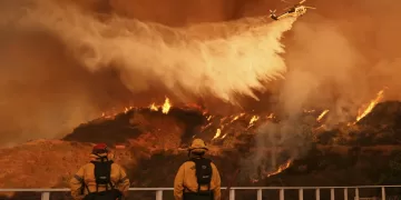 Los Angeles wildfires death toll rises as crews fight heavy winds