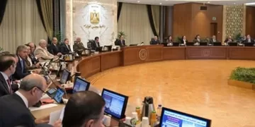 Cabinet holds weekly meeting