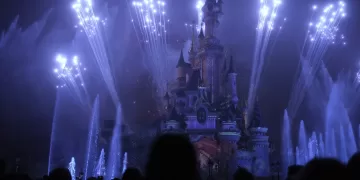 Disneyland Paris unveils spectacular nighttime show using Paris Games laser technology