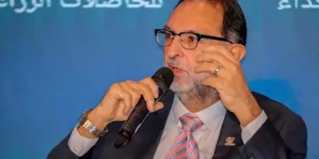 1000 health certificates, registration of 165 food establishments