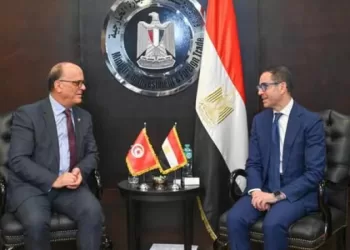 Investment min. discusses with Tunisian amb. ways of boosting economic relations