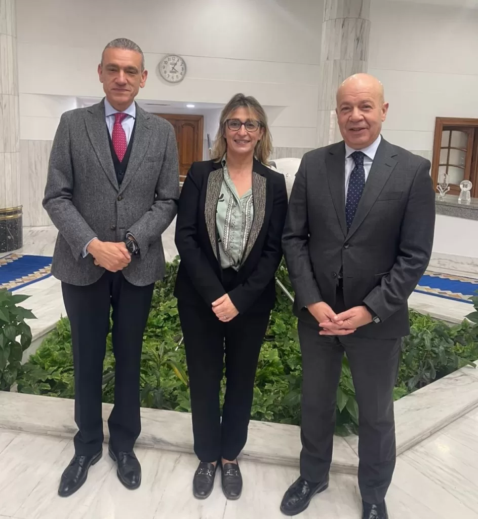 EgyptAir seeking to develop business lounges at Cairo airport 3 - Egyptian Gazette