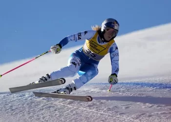 Venier grabs super-G worlds