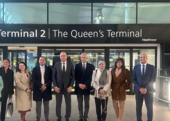 Aviation minister visits Heathrow to strengthen international co-operation