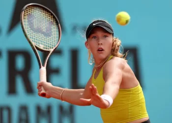 Andreeva reaches Dubai semis