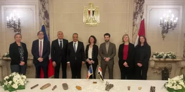 FM participates in ceremony on restoration of smuggled Egyptian artifacts in Paris
