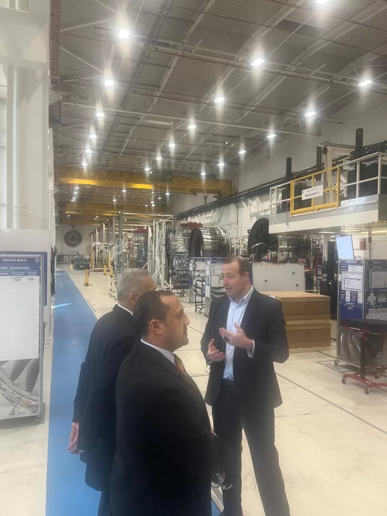 Aviation officials tour Rolls-Royce facility in Derby 1 - Egyptian Gazette