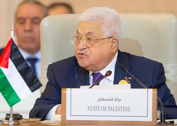 Abbas to present Palestinian vision to face challenges at Arab Summit in Cairo