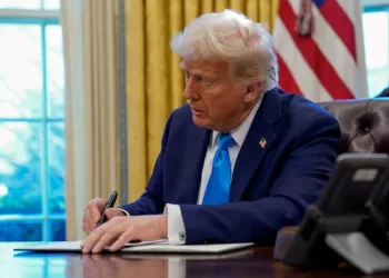 Trump signs executive order to eliminate Federal Executive Institute