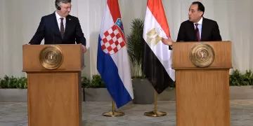 PMs of Egypt, Croatia hold plenary session of talks