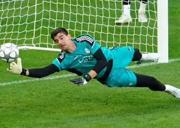 Courtois returns for Belgium squad