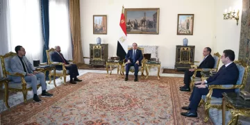 Sisi expresses Egypt’s keenness to bolster relations with Asmara across all sectors