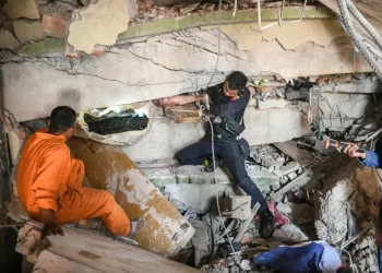 ‘Everyone was screaming’: Quake shocks Thailand tourists