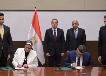 PM attends signing of 500MW wind farm deal