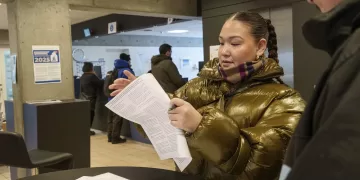 Polls open in Greenland for parliamentary elections