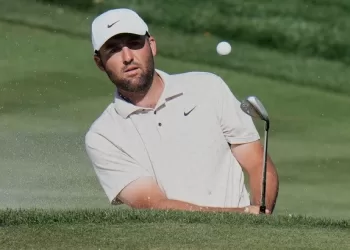 Scheffler ties Houston PGA record