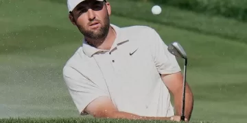 Scheffler ties Houston PGA record