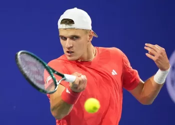 Mensik claims Miami Open