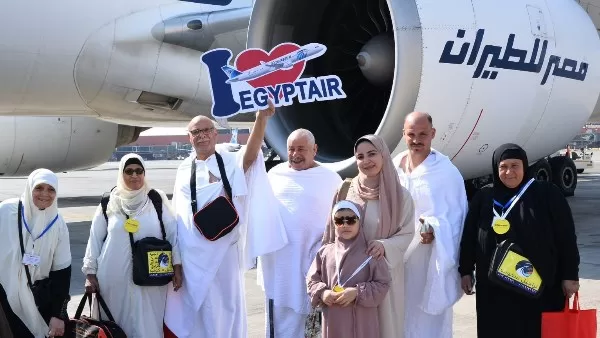 Successful umrah season for EgyptAir with over 200 return flights operated 8 - Egyptian Gazette