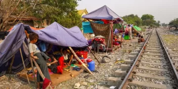 Death toll of Myanmar quake climbs to 3,471
