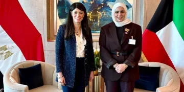 Planning minister discusses with Kuwaiti official boosting trade ties