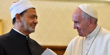 Al-Azhar Mourns Pope Francis 1 - Egyptian Gazette Al-Azhar Mourns Pope Francis
