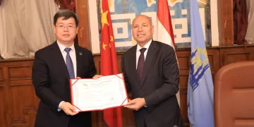 Cairo, Shenzhen probe co-operation in investment, innovation