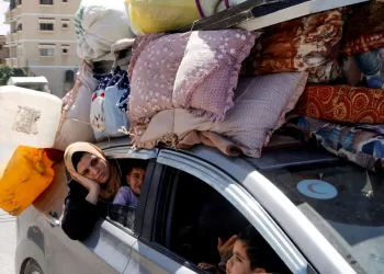 Hundreds of thousands flee as Israel seizes Rafah in new Gaza ‘security zone’