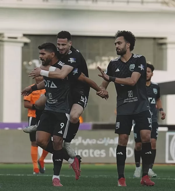 Ahly-Pyramids draw ignites EPL title race 149 - Egyptian Gazette