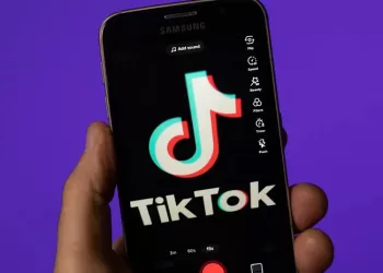 TikTok trials ‘Footnotes’ feature 
