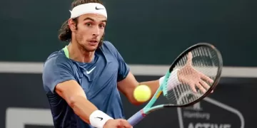 Musetti stuns Tsitsipas at Monte Carlo 1 - Egyptian Gazette Musetti stuns Tsitsipas at Monte Carlo