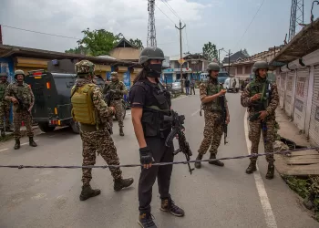 India, Pakistan increase military action despite de-escalation calls