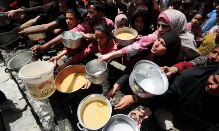 Gaza still waiting for aid as pressure mounts on Israel 1 - Egyptian Gazette