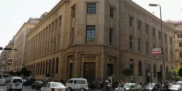 CBE: Egyptian expats’ remittances hit record of 32.6b in one year