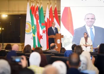 Sisi underscores vital role of women in national progress