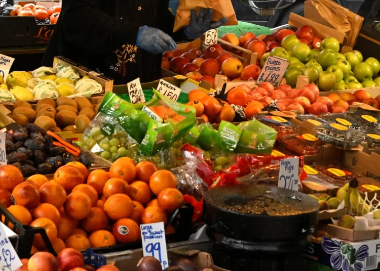 Global food prices extend decline inQ1 1 - Egyptian Gazette