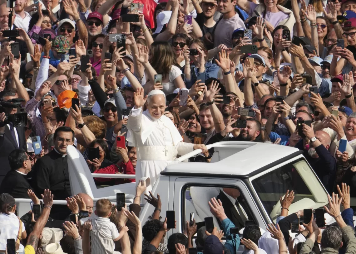 Pope Leo XIV vows to work for unity so Catholic Church becomes a sign of peace in the world 1 - Egyptian Gazette