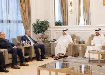 Qatar, Palestine discuss promoting coop.