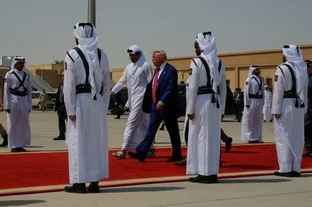 Trump hails Qatari pledge to invest $10 billion in US airbase, visits UAE 2 - Egyptian Gazette Trump hails Qatari pledge to invest $10 billion in US airbase, visits UAE 1 - Egyptian Gazette
