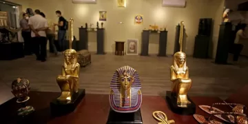 Egypt’s amb. opens exhibition of Egyptian replicas in Mexico