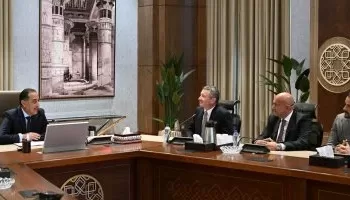 “Egypt backs ExxonMobil, urges faster gas drilling in Med”