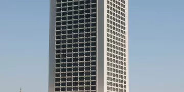 Egypt closely follows up developments in Libya