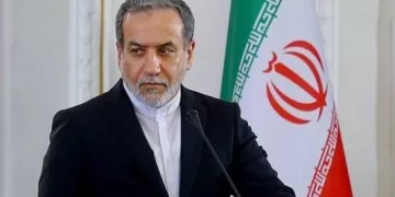 Iran FM says no talks as long as Israeli attacks continue
